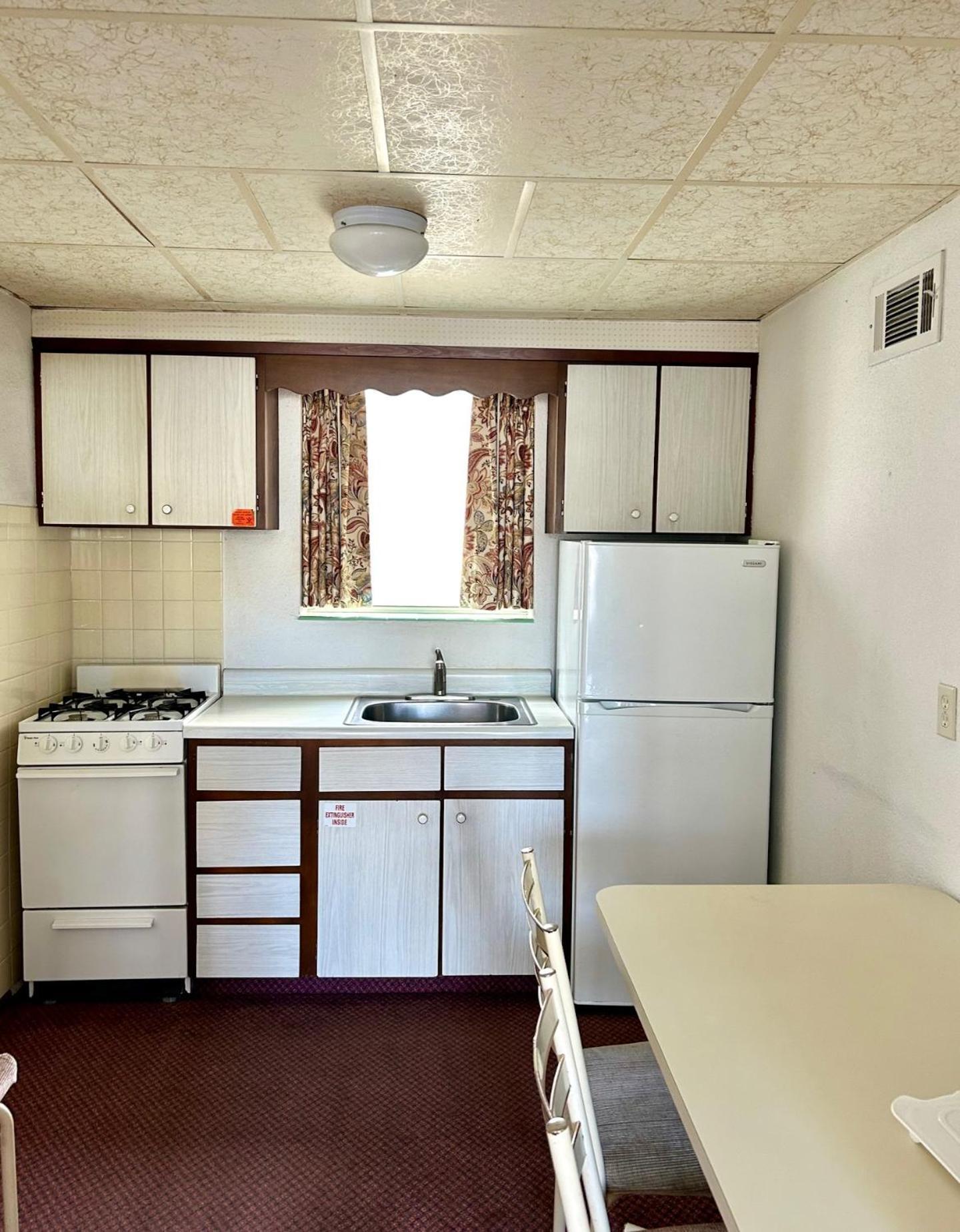 Ivanhoe Motel ノース・ワイルドウッド エクステリア 写真